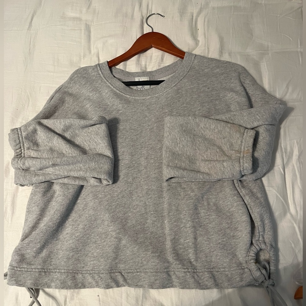 gray sweatshirt from arie